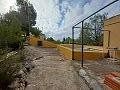 Lovely 2 Bedroom Country house in La Romana in Alicante Property