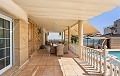 Villa spacieuse à 100m de la mer, 5 chambres 4 salles de bain in Alicante Property