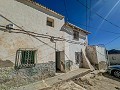 Bargain Semi-detached country house in Alicante Property