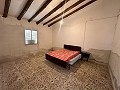 Estupenda casa de campo para reformar en Jumilla in Alicante Property
