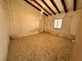 Estupenda casa de campo para reformar en Jumilla in Alicante Property