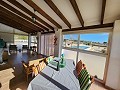 Grande villa spacieuse de 2 chambres avec piscine et véranda in Alicante Property