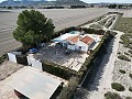 Lovely 2 bedroom house with pool, mains water and solar power in Alicante Property