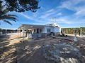 Mooi huis met 2 slaapkamers, zwembad, leidingwater en zonne-energie in Alicante Property