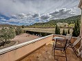 Incroyable villa de 2 étages avec piscine à Pinoso in Alicante Property