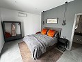 Moderne Villa mit 5 Schlafzimmern und 3 Badezimmern in Macisvenda in Alicante Property
