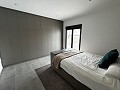 Moderne villa met 5 slaapkamers en 3 badkamers in Macisvenda in Alicante Property