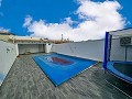 Precioso chalet adosado con piscina en Salinas in Alicante Property