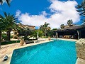 Incredible luxury mansion in Elda in Alicante Property