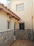 Herenhuis met 3 slaapkamers en 2 badkamers op een ontspannende locatie in Alicante Property