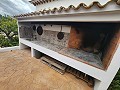 Stedelijke villa met 3 slaapkamers op loopafstand van Monovar met gemeenschappelijk zwembad en padelbanen in Alicante Property