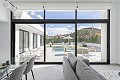 Villas indépendantes modernes avec piscine privée, 3 chambres, 2 salles de bains sur terrain de 550 m2 in Alicante Property