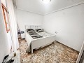 Precioso piso con terraza en Monóvar  in Alicante Property