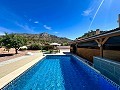 Maravillosa villa con cocina de verano en Barinas in Alicante Property