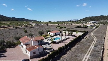 Villa avec des vues incroyables à Pinoso