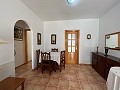 Villa de 2 chambres sur un chemin privé in Alicante Property