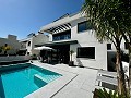 Magnificent Villa 4 Bedrrooms 3 Bathrooms in Alicante Property