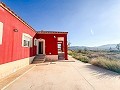 Charmante villa met 4 slaapkamers en een prachtig panoramisch uitzicht in Alicante Property